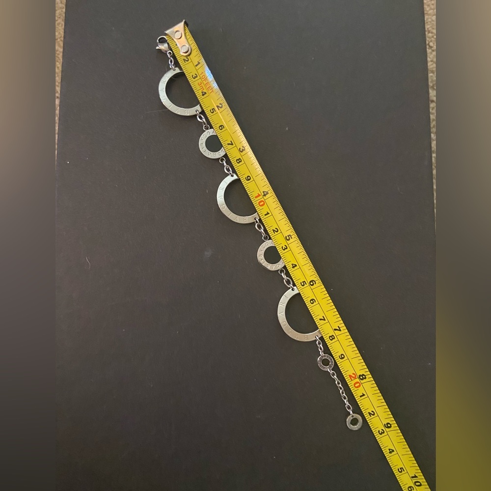 COPY - Designer Inspired Circle Bracelet - Picture 3 of 4